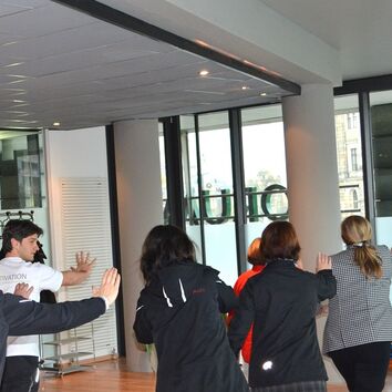 Gruppe Teilnehmer beim TaiJi